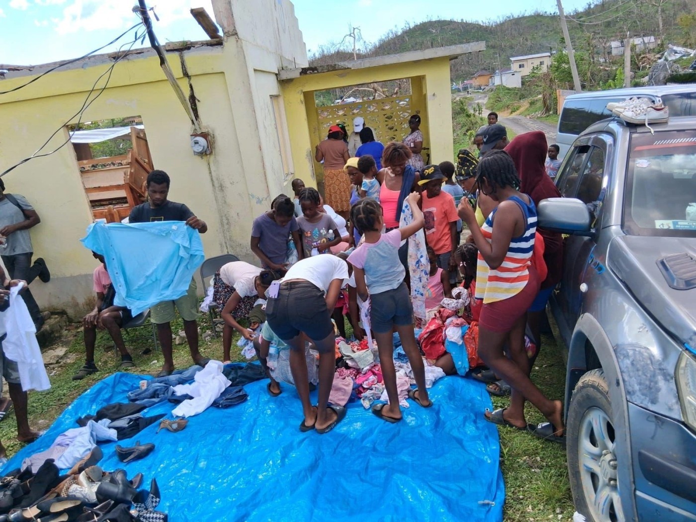 MTSP distributing hurricane relief supplies in Jamaica